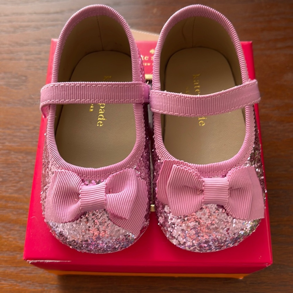 Kate Spade baby shoes Sz 3 —> 6 - 9 month-olds